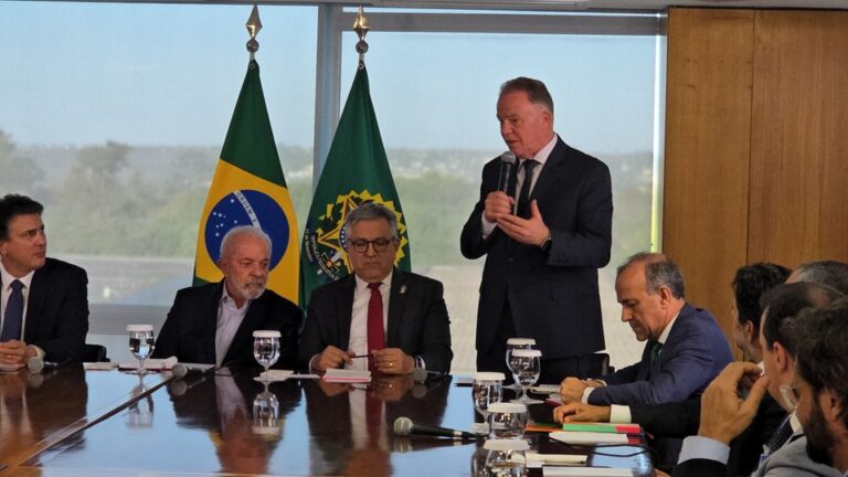 Governador participa do lançamento da instalação de Curso de Medicina na Ufes em São Mateus